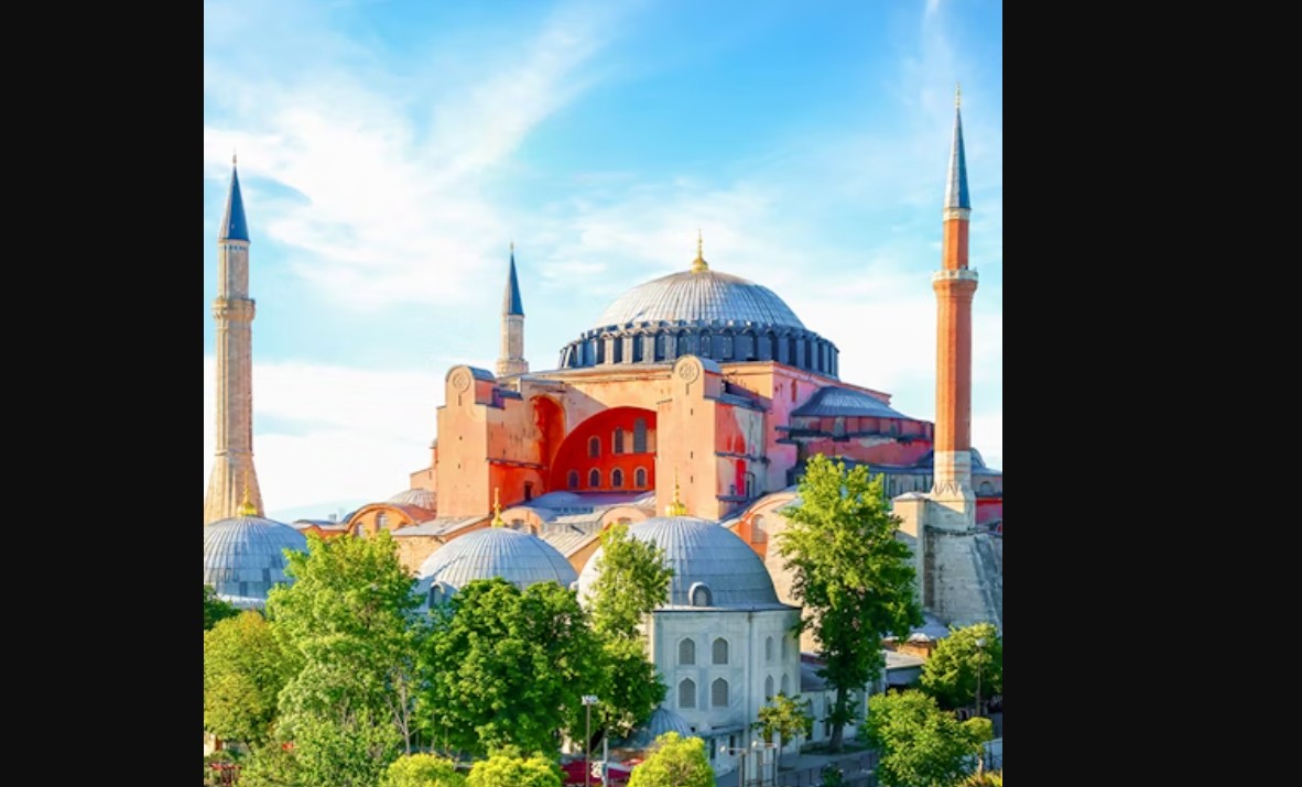 Istanbulul după cutremur. Hagia Sofia este în pericol