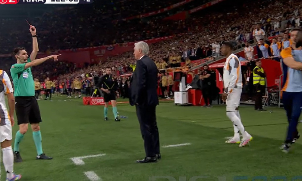 Scene de nebunie la nivel înalt. „Îmi cer scuze”