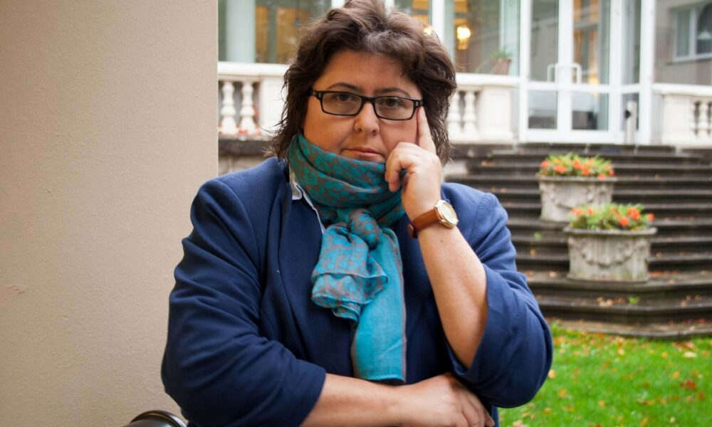 Alina Mungiu – propagandist or political snoring?