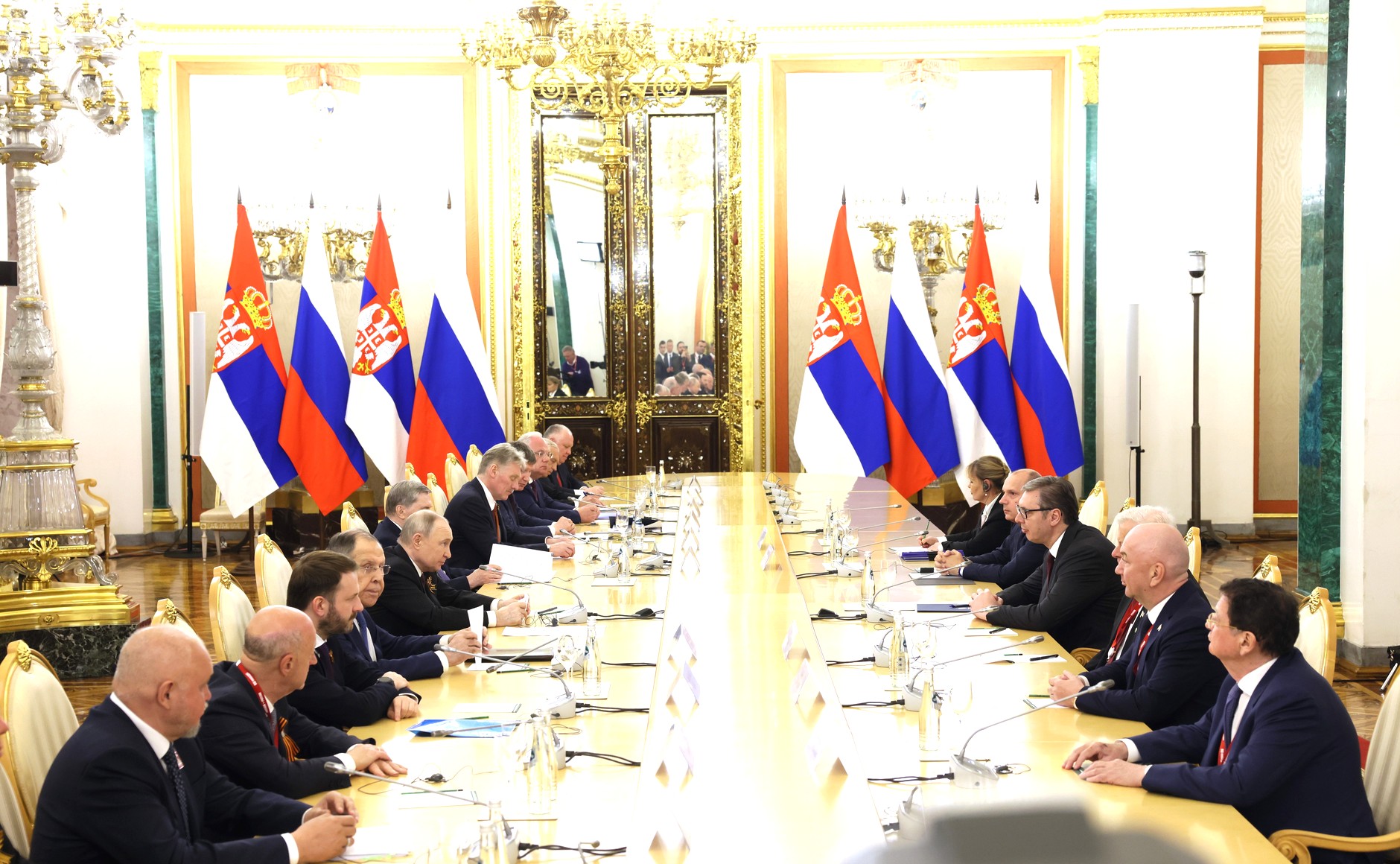 Rușii, gata să ofere Serbiei tehnologie nucleară civilă