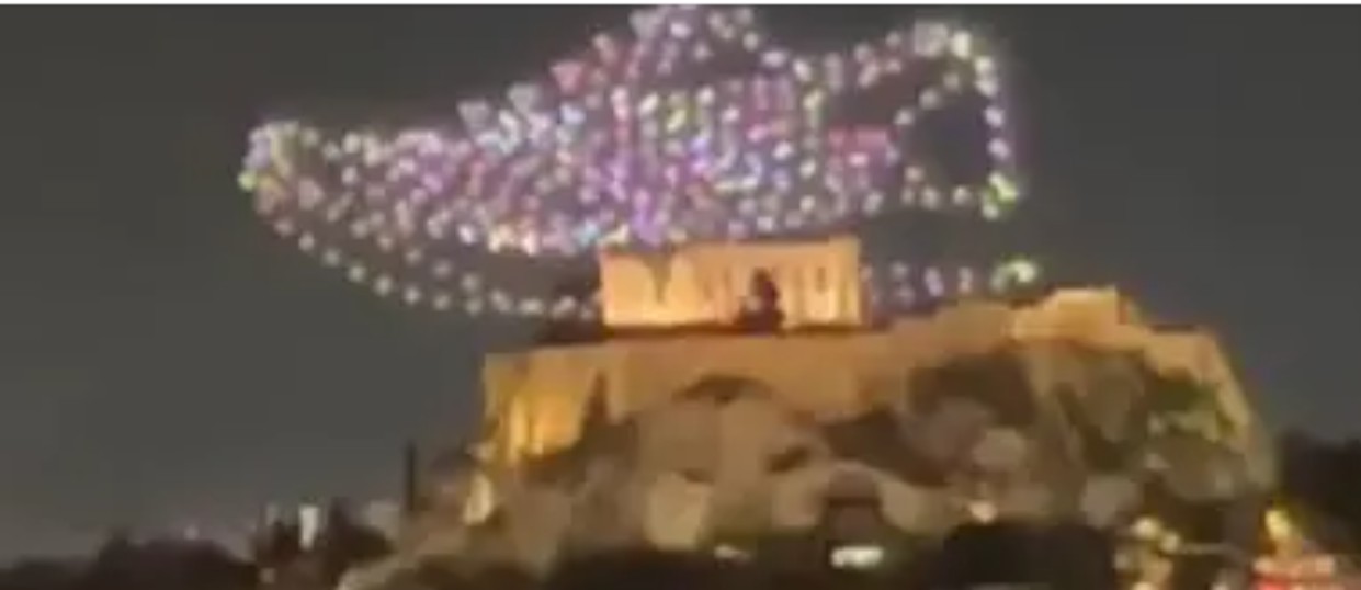 Drone peste Acropole. Scandal în Grecia