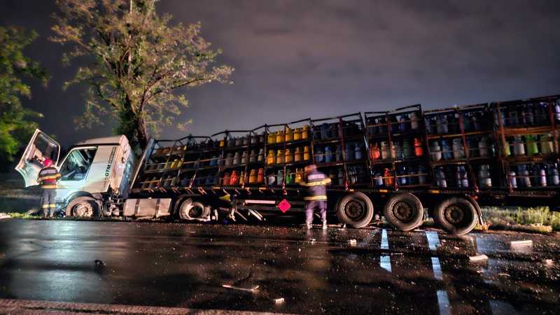 Noroc că n-au explodat buteliile! (foto)