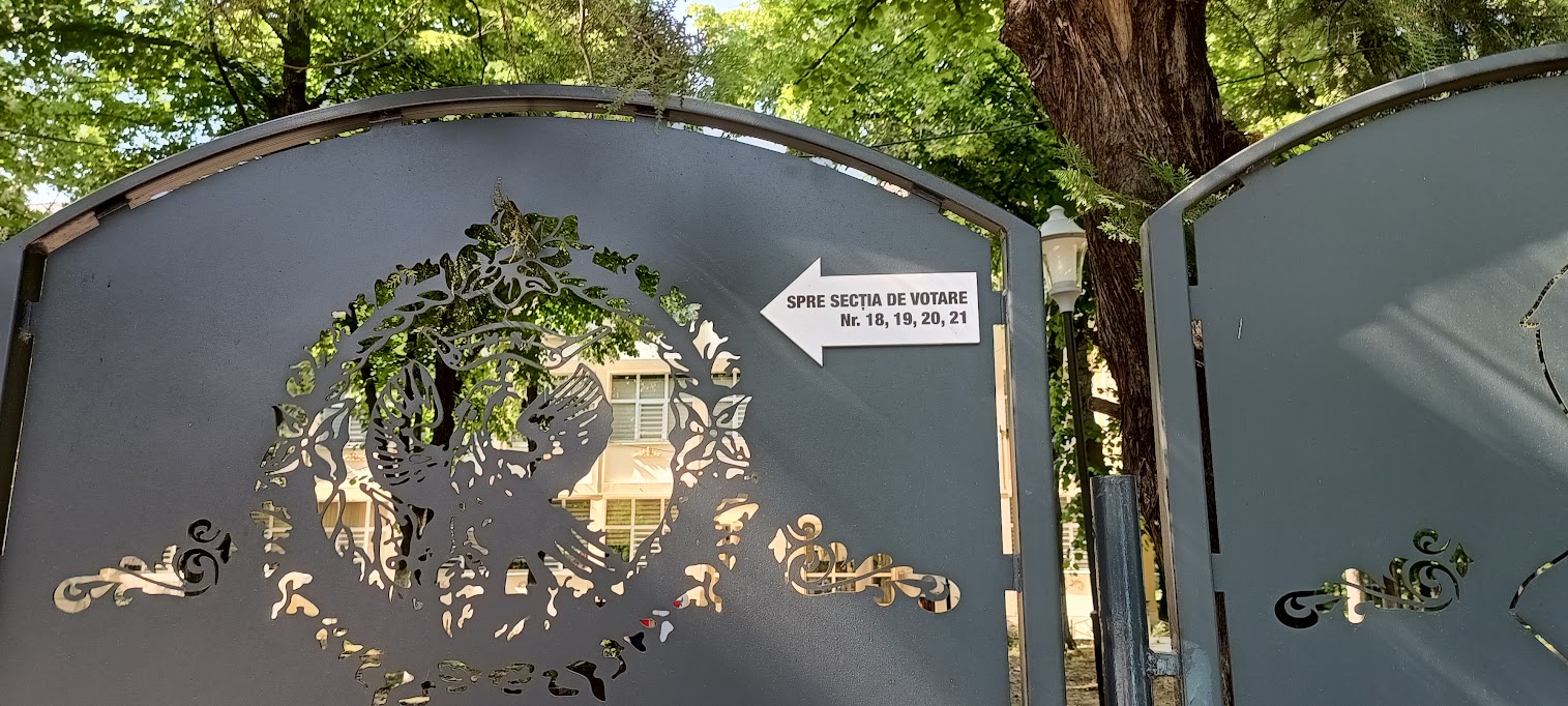 Astăzi începe campania electorală pentru alegerile parţiale