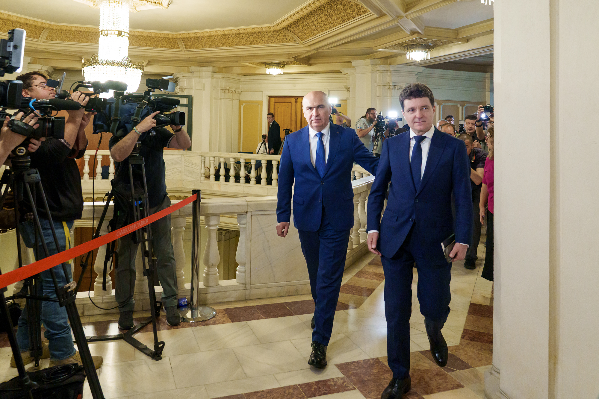 Nu se pupă cu ce zice președintele