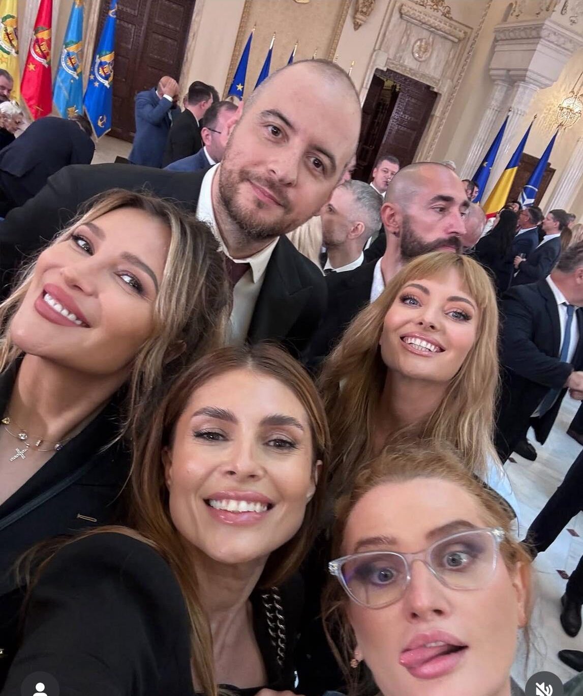 Vedete și ”interlopi” la recepția de la Cotroceni (foto)