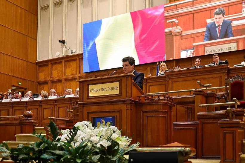 ”Blestem pentru România”. Cristoiu s-a uitat la discursul lui Nicușor Dan și a tras mai multe concluzii