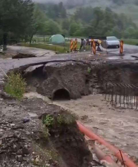 Pod surpat la Micfalău (video)