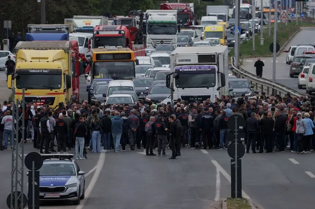 Revoltă de stradă din cauza facturilor la electricitate