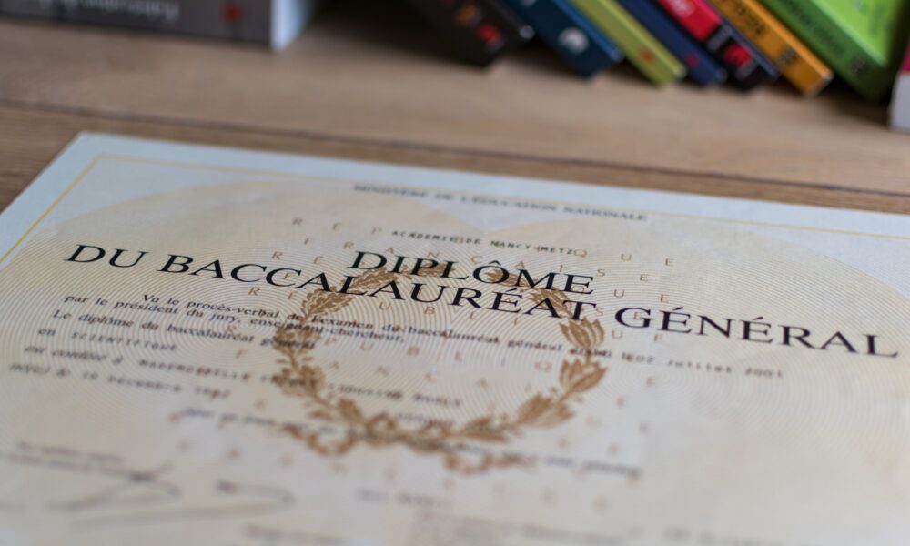 Candidate to baccalaureate at just 8
