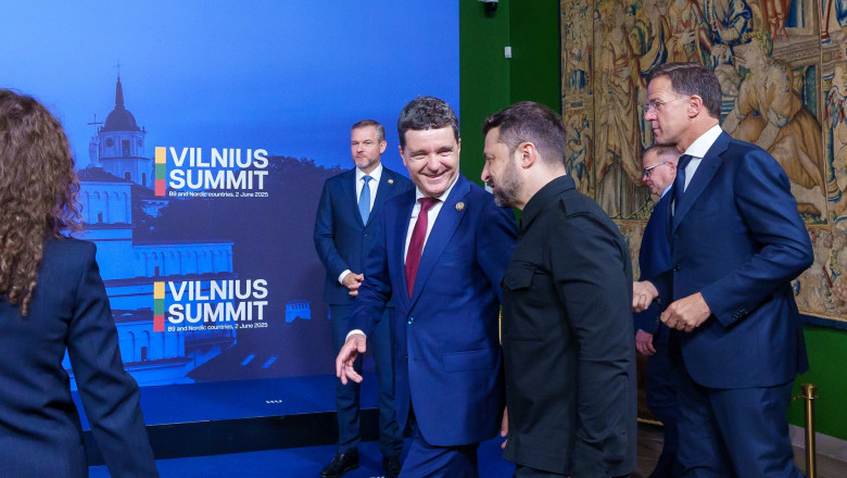 AUR îl ameninţă cu suspendarea pe Nicuşor Dan