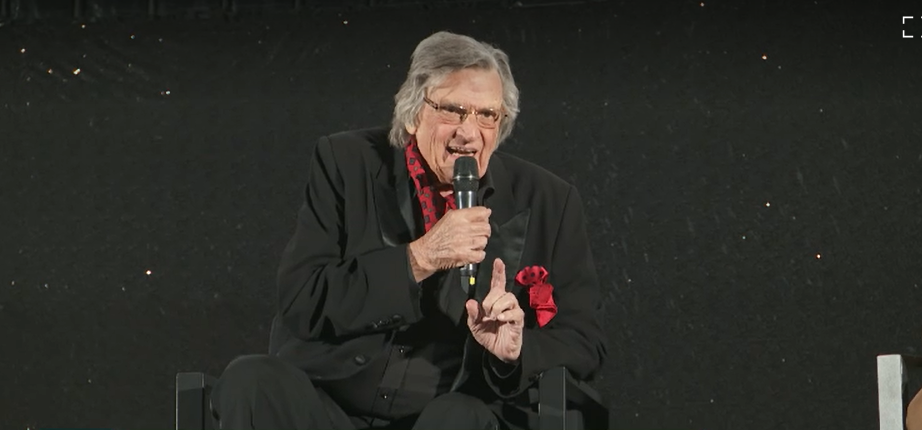 Premiat la TIFF, Piersic se laudă că se ține de femei