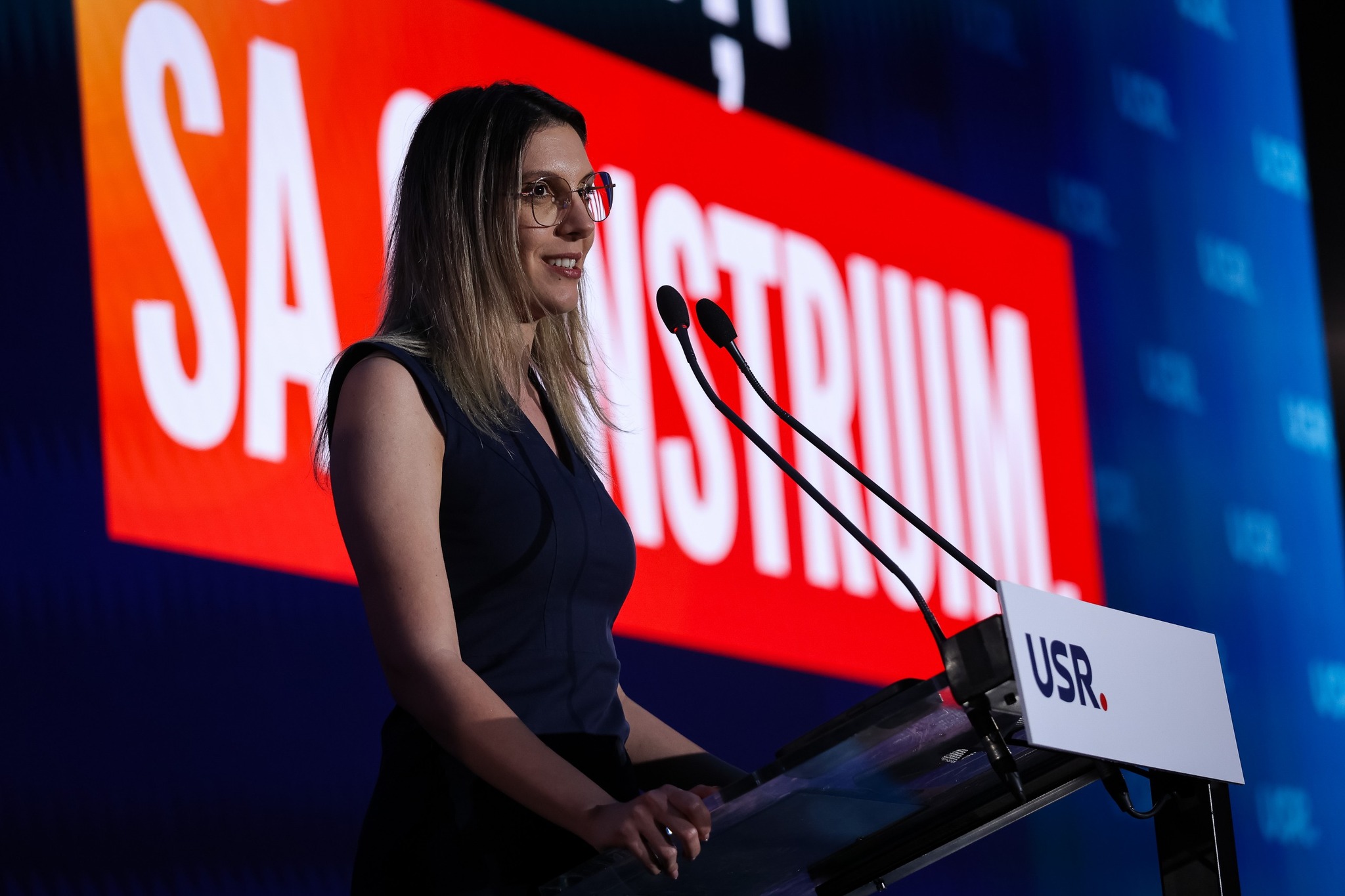 Noua ministră USR a Mediului se rățoia la Elon Musk