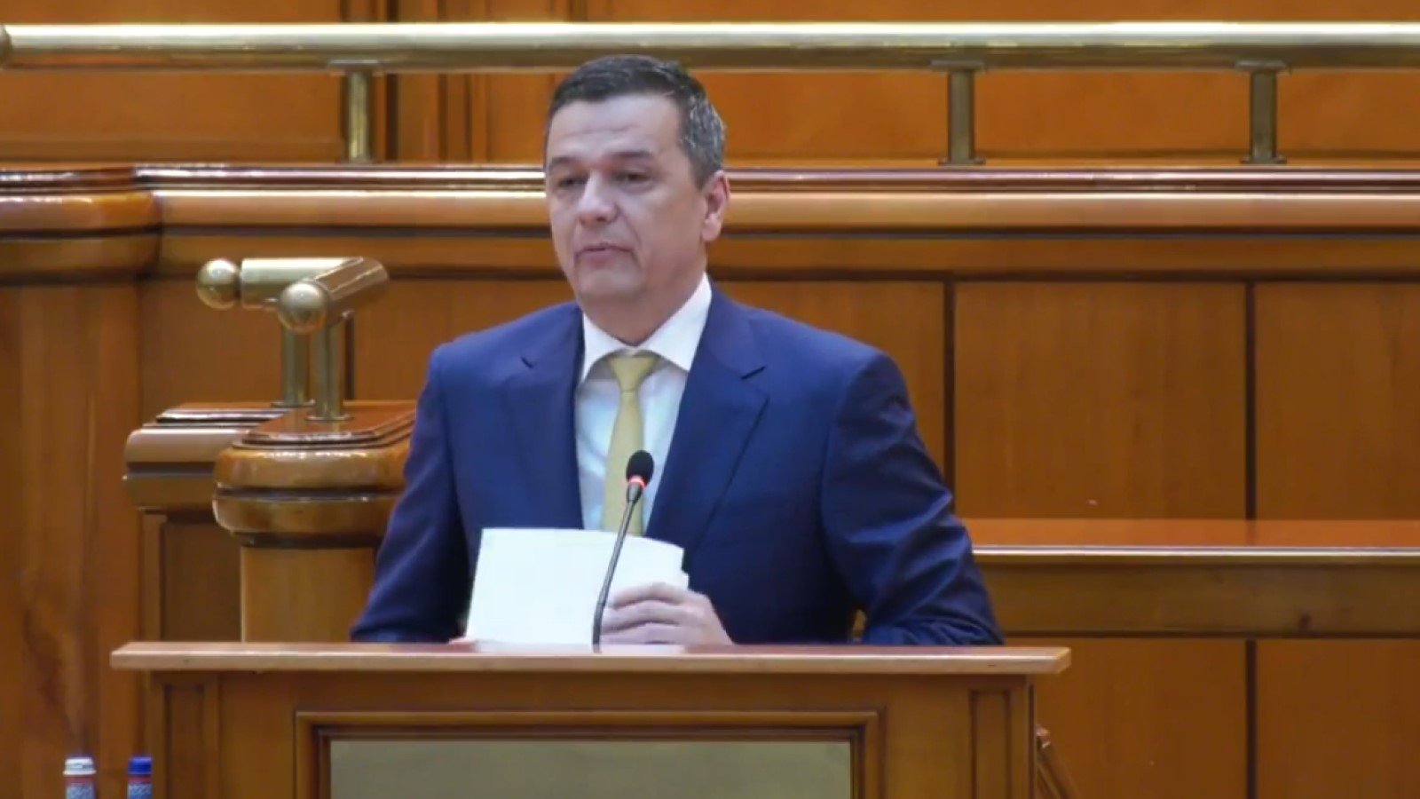 Deputații, în căutarea unui președinte. L-au găsit