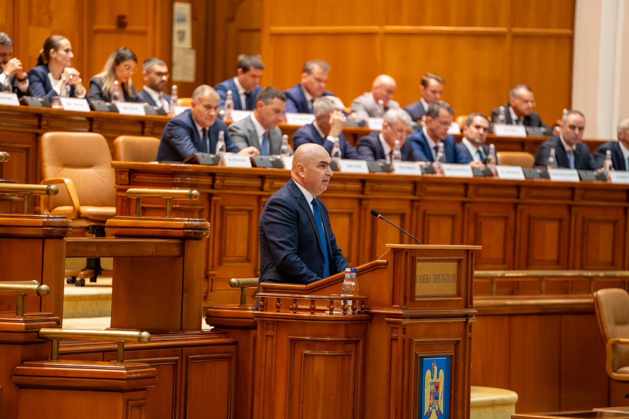 UDMR propune reducerea numărului de parlamentari cu 10%. PSD are altă viziune