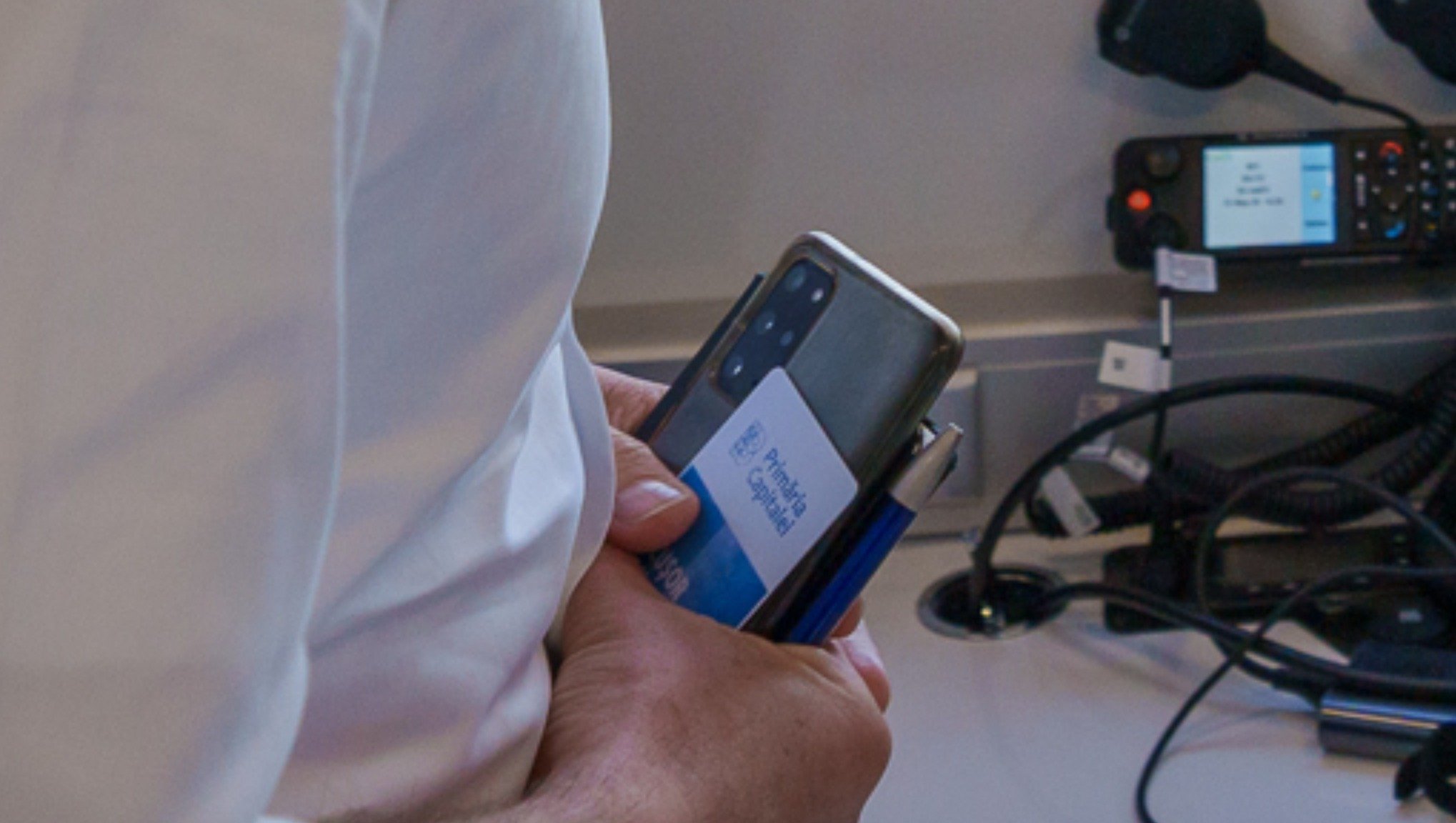 Care-i treaba?! Președintele României a plimbat cartela de la Primărie și pe la Bruxelles