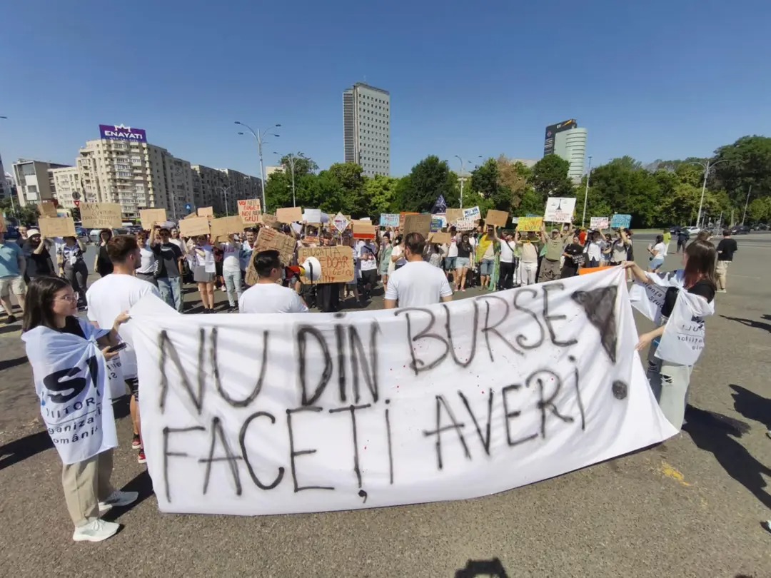 Genii și profesioniști dați de pomană