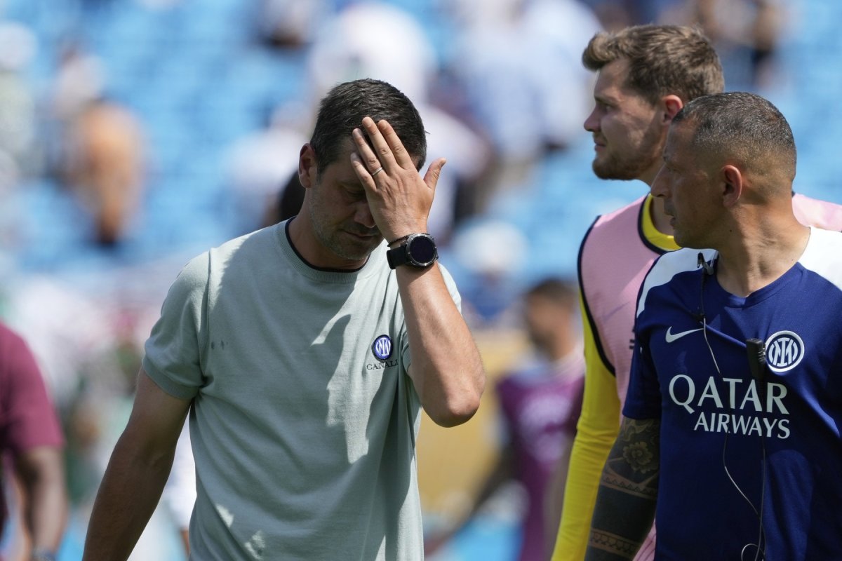 Fanii lui Inter, atac violent la Cristi Chivu 