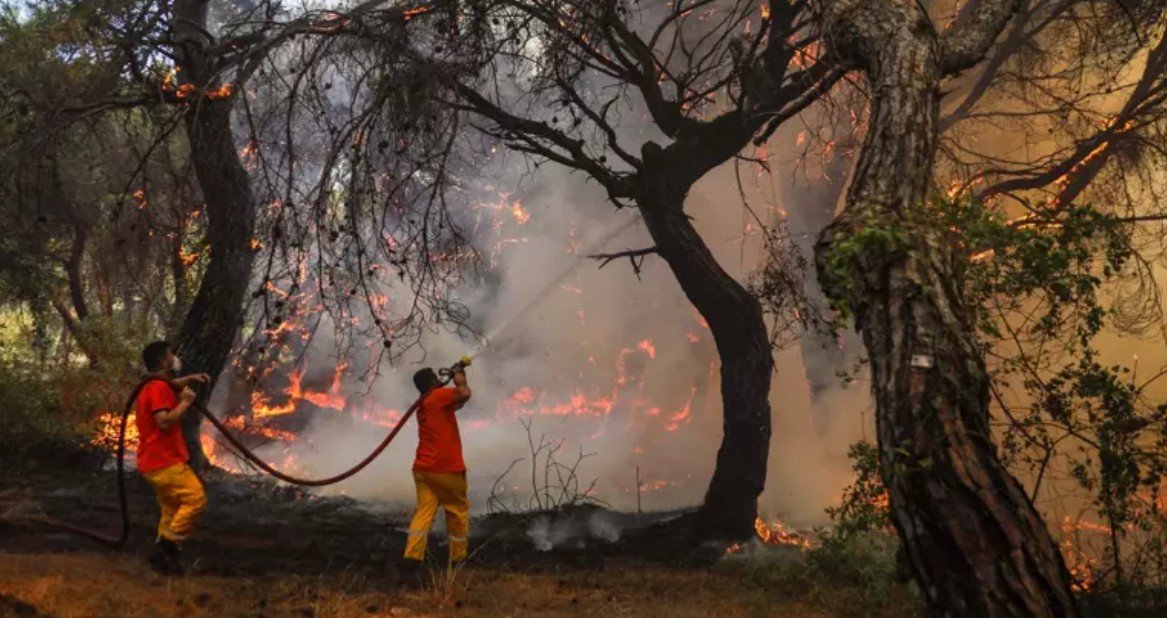 Incendii în Turcia, probleme pe aeroportul din Antalya
