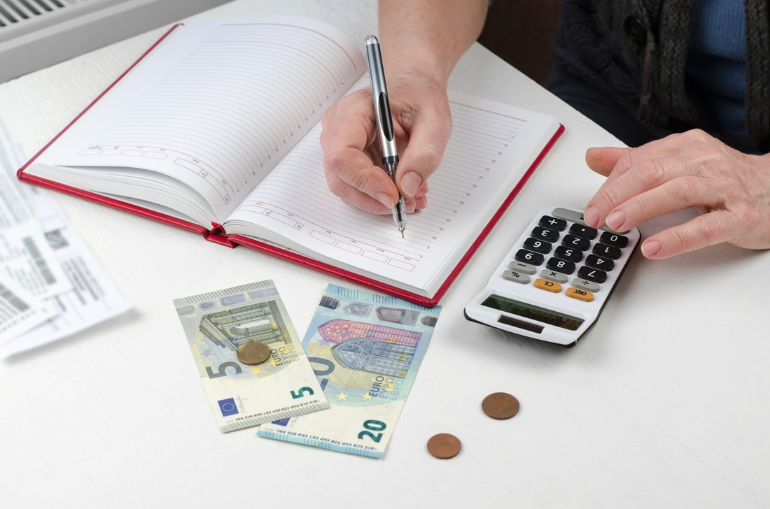 Cum îți calculezi corect consumul de energie: sfaturi practice și exemple concrete