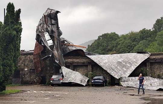 Clădiri de patrimoniu avariate după prăpădul de la Sinaia (video)