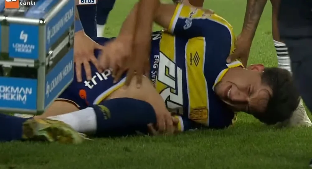 Un internațional român devine rival la Salonic pentru Răzvan Lucescu