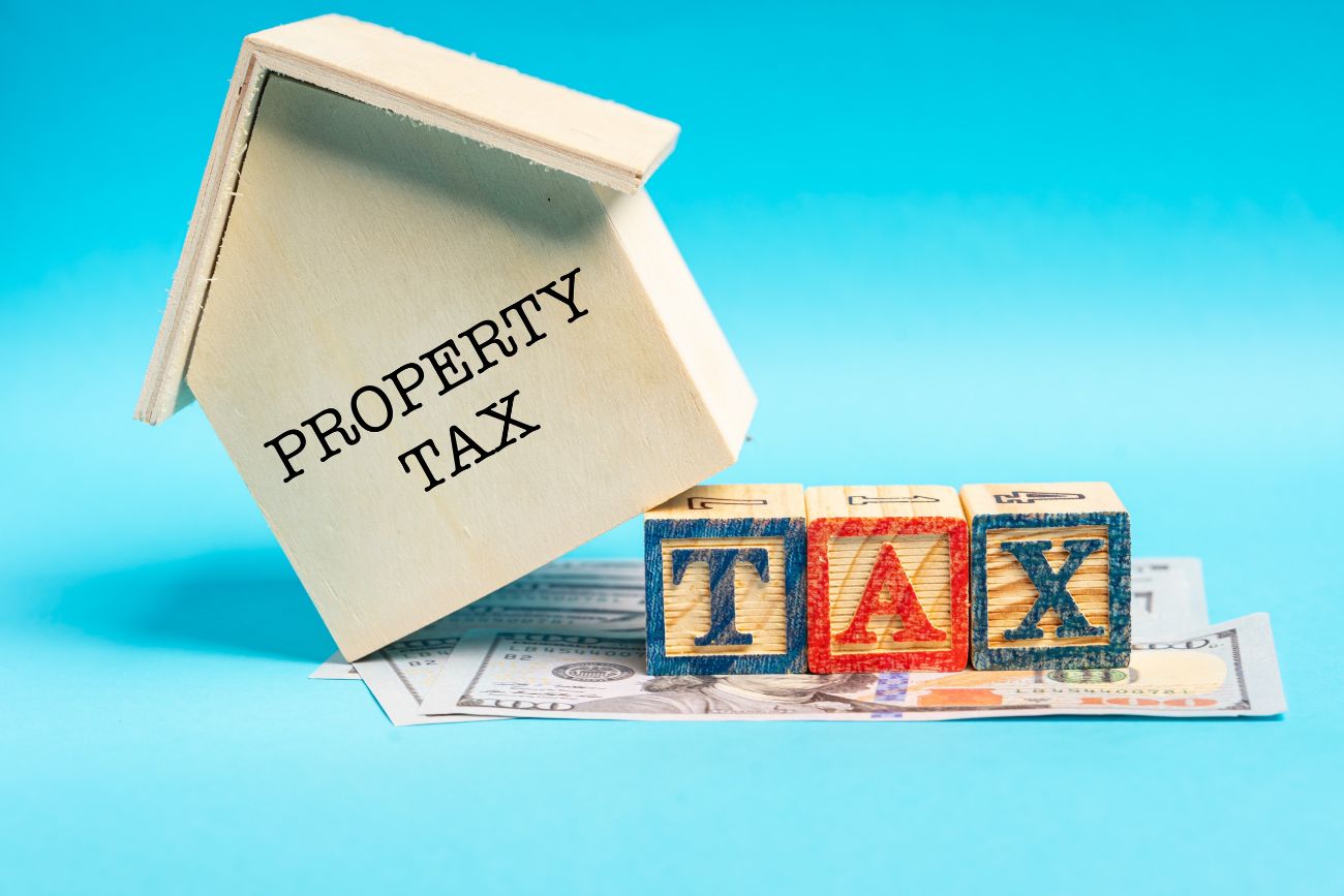 Avantajele și dezavantajele investițiilor în imobiliare în 2025