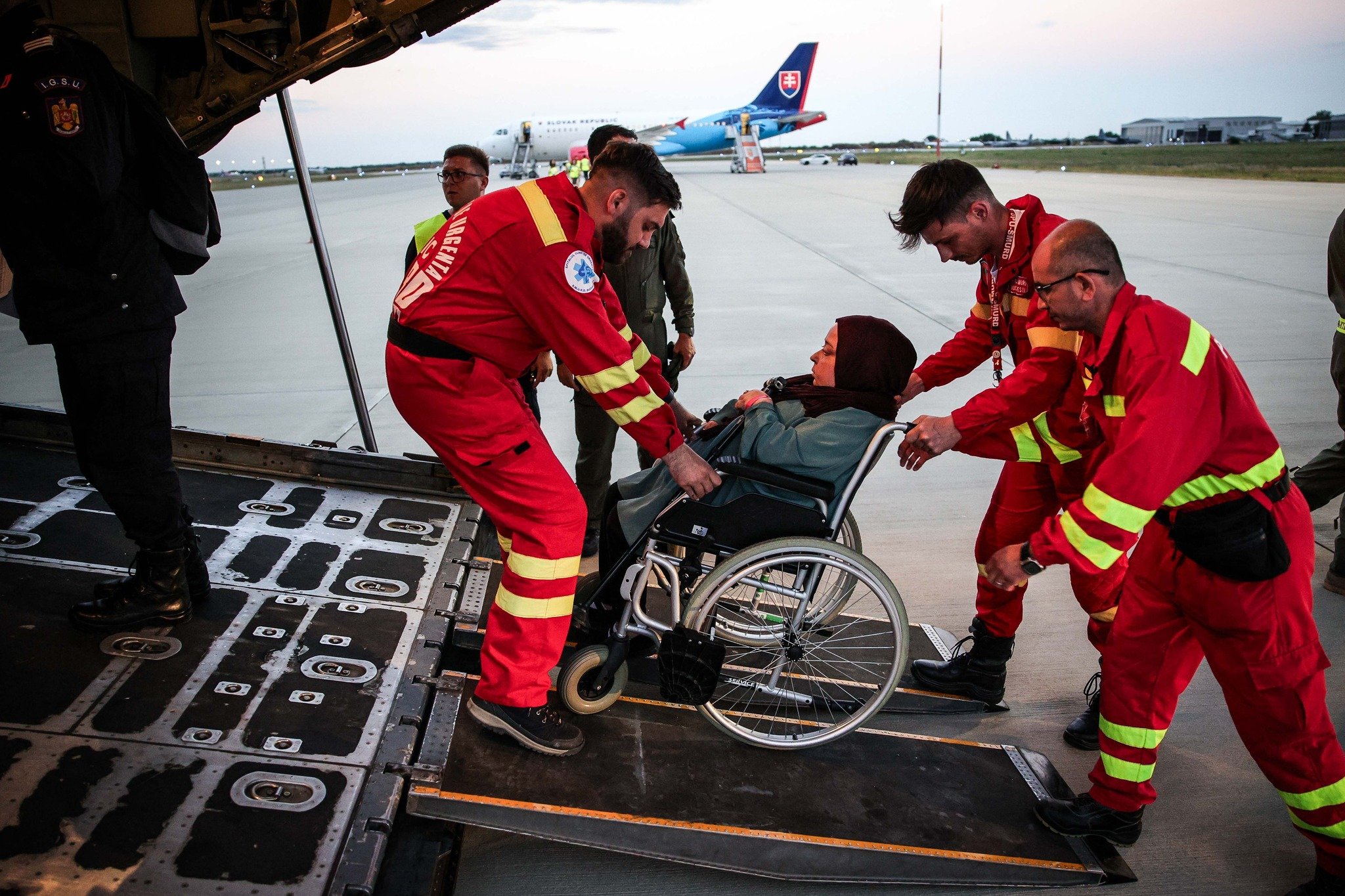 România intervine în dramele din Gaza