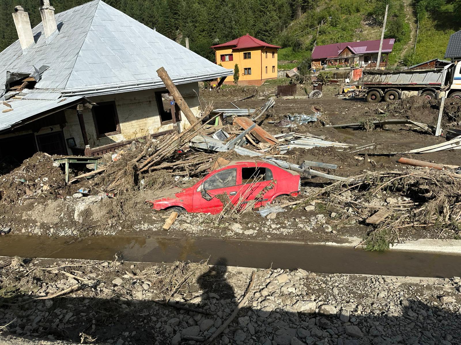 Colectă pentru victimele inundațiilor, în parohiile catolice