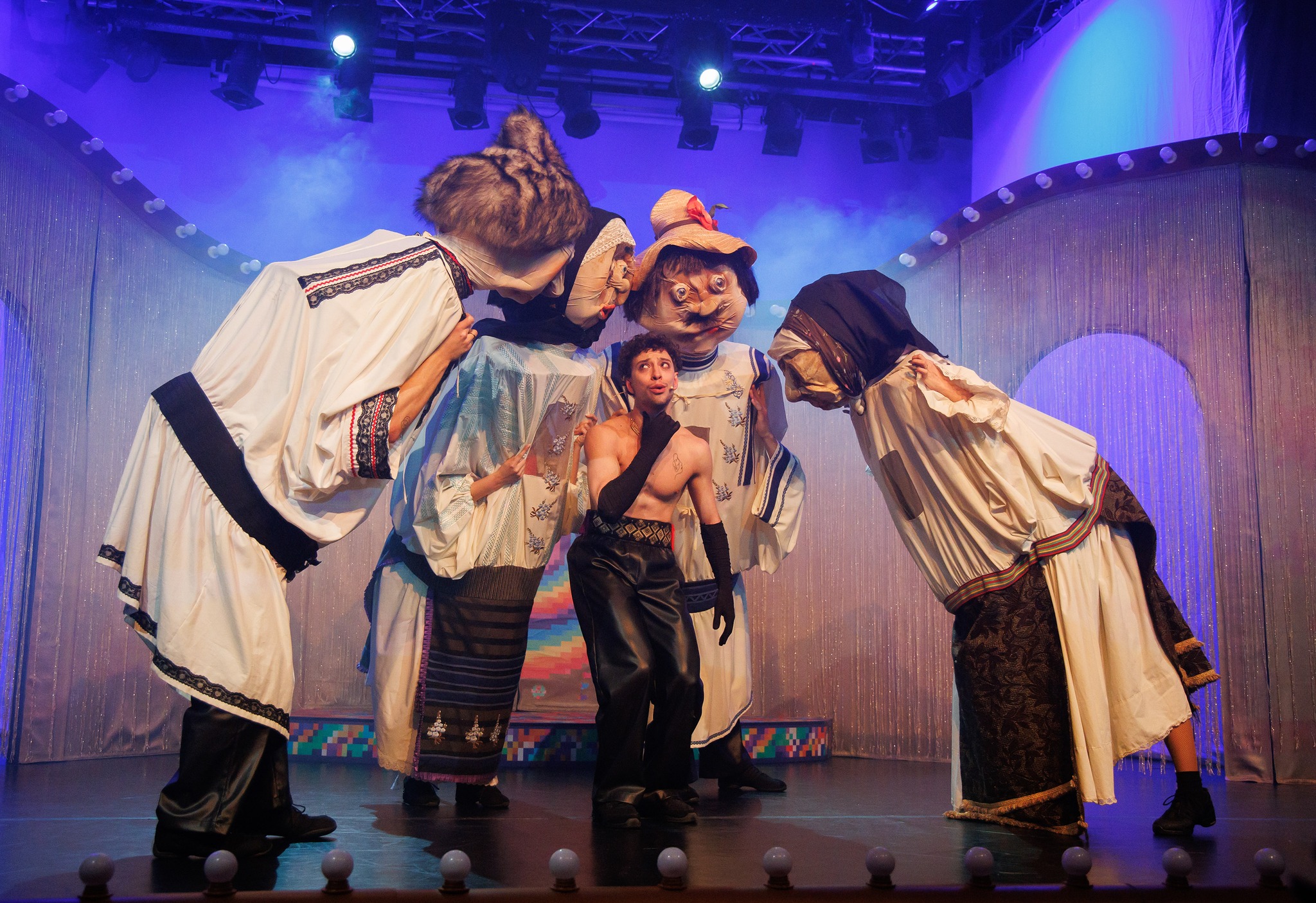 Mergeţi la Teatrul „Stela Popescu”. E fără majorarea TVA