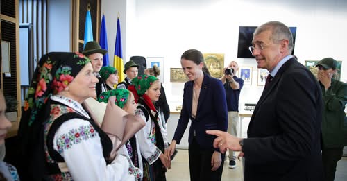 Salvarea învățământului în limba română. Românii din Cernăuți, apel către Țoiu