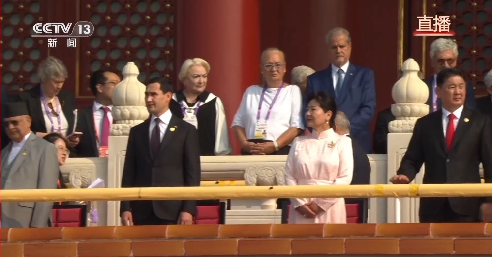 Ambasada Chinei le mulțumește foștilor premieri români