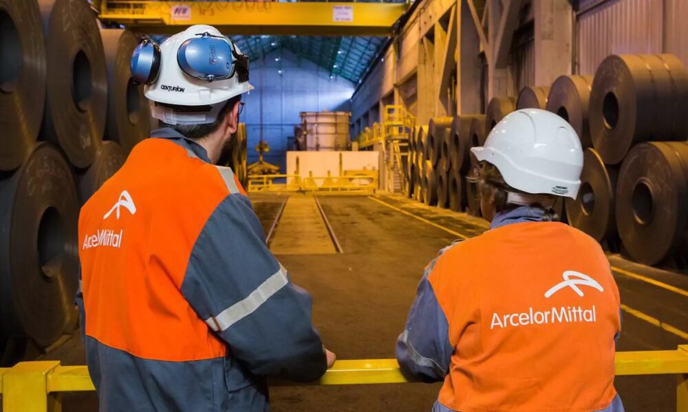 Producția de la ArcelorMittal Hunedoara, transferată în Polonia?