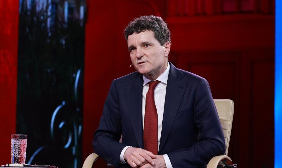 Nicuşor Dan, zile pline în Danemarca