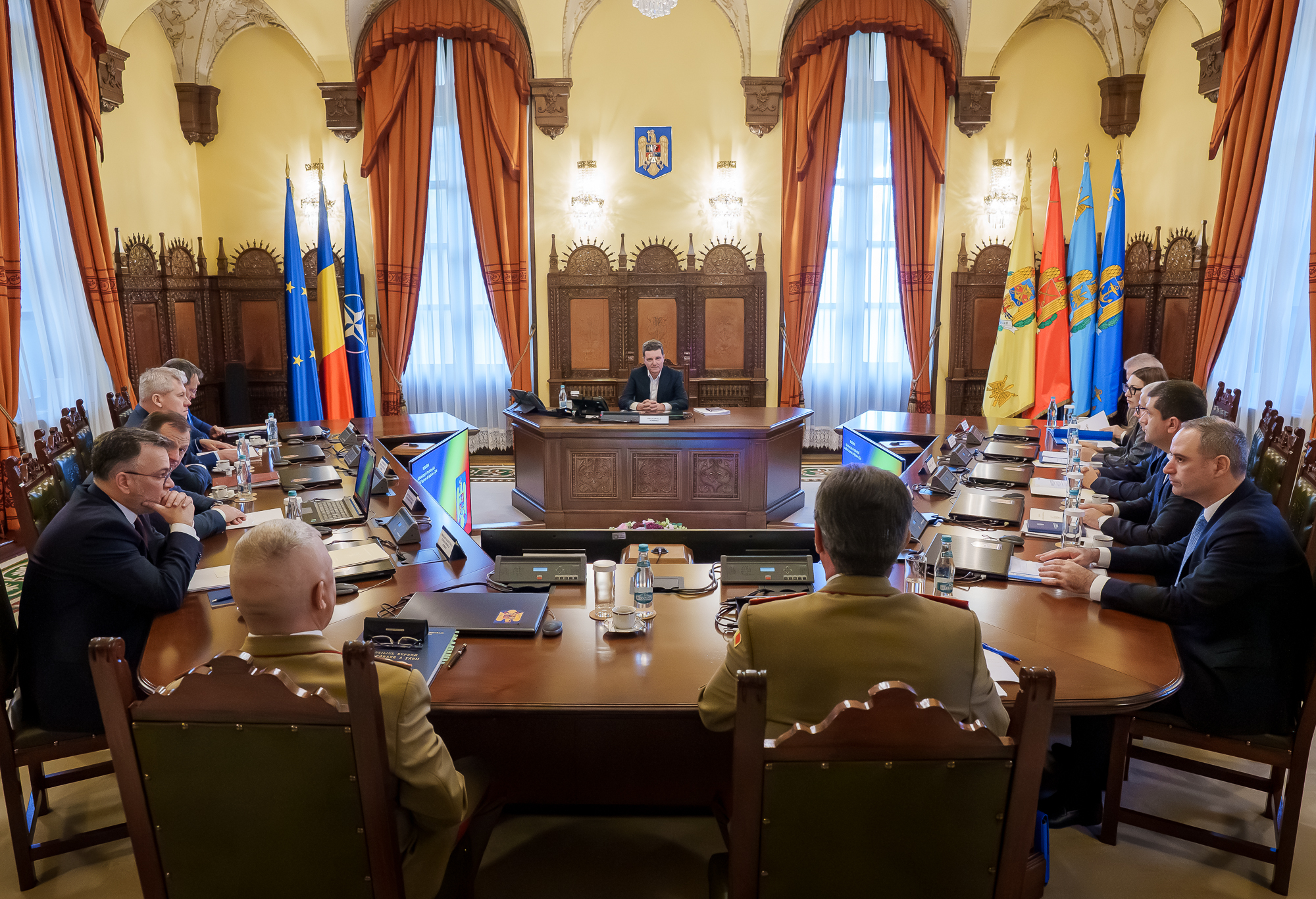 CSAT a stabilit cine doboară aeronavele neautorizate