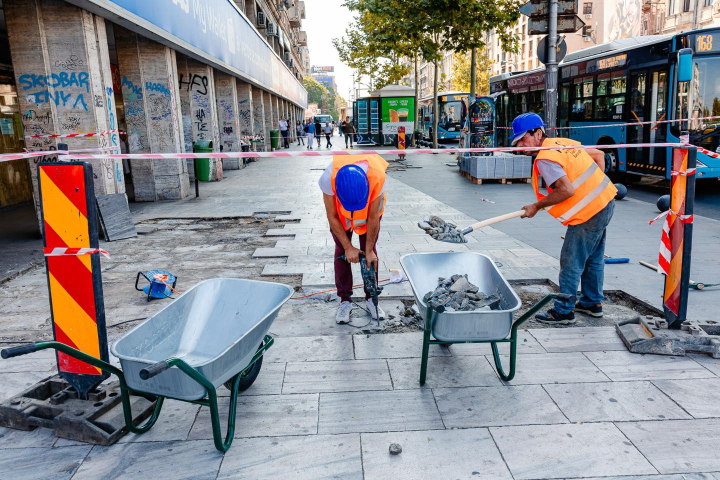 Reparații pe Magheru după articolul din Cotidianul.ro