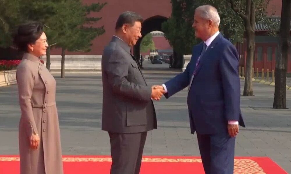 Adrian Năstase, imediat după retragerea trupelor SUA: Relansarea relațiilor cu China devine necesară