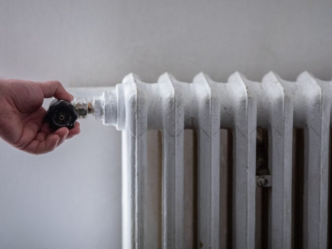 Facturile la încălzire vor crește din noiembrie. TVA-ul crește de la 5% la 11%