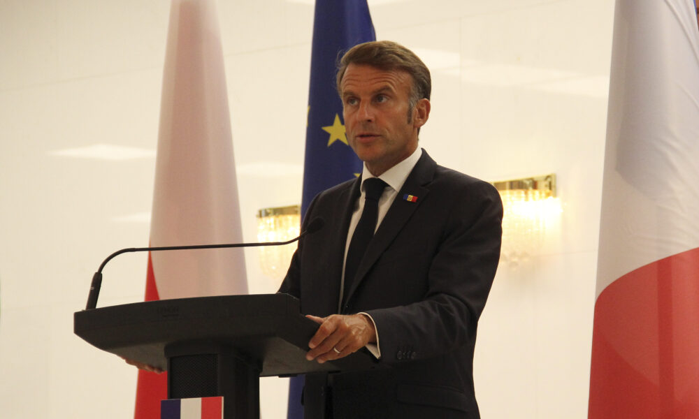 Macron: rețelele sociale sunt un pericol pentru democrație