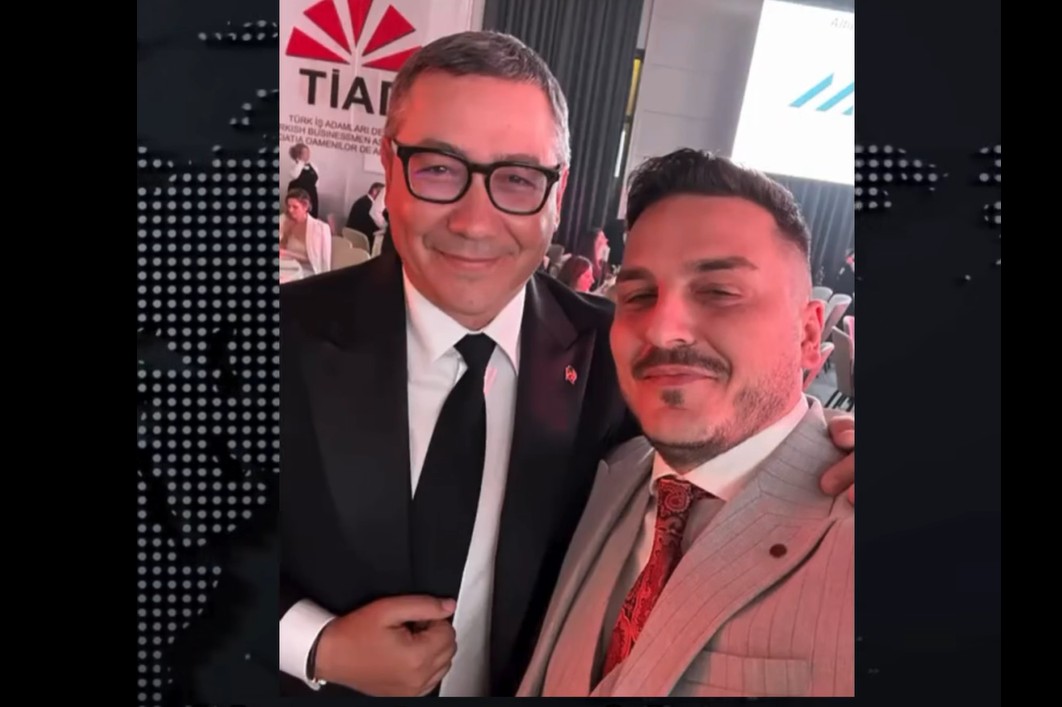 Ponta la masă cu Makaveli