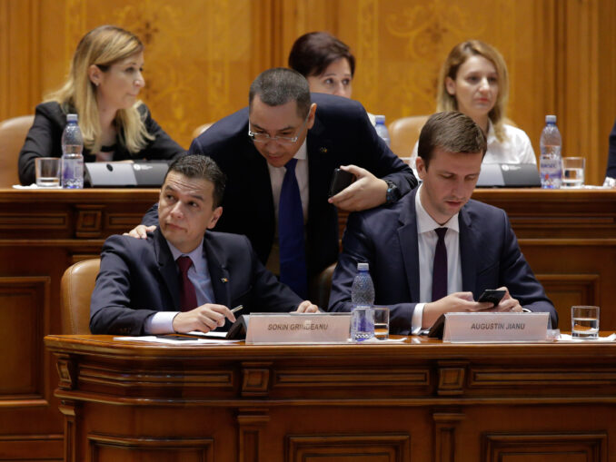 Colectiv. Ce fac azi politicienii de atunci. Ponta și Piedone sunt din nou pe cai mari. Grindeanu era ministru. În curând poate fi prim-ministru