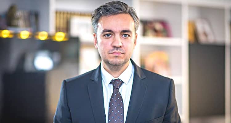 EXCLUSIV Tupeu în funcții publice. Fiica fostului șef ANRE a atacat tăierile în instanță. Ce salarii au angajații ANRE după reforma Bolojan