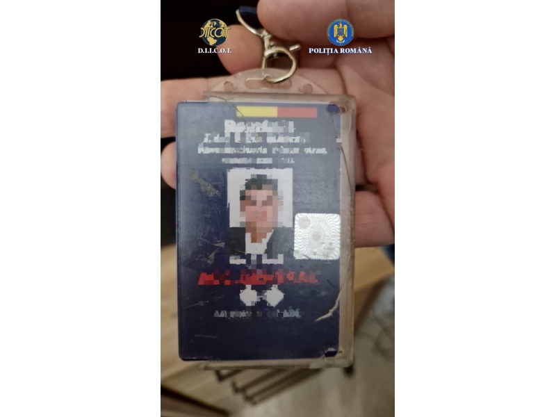 A creat un fel de SRI și a trimis „angajați“ în diferite structuri ale statului (video)