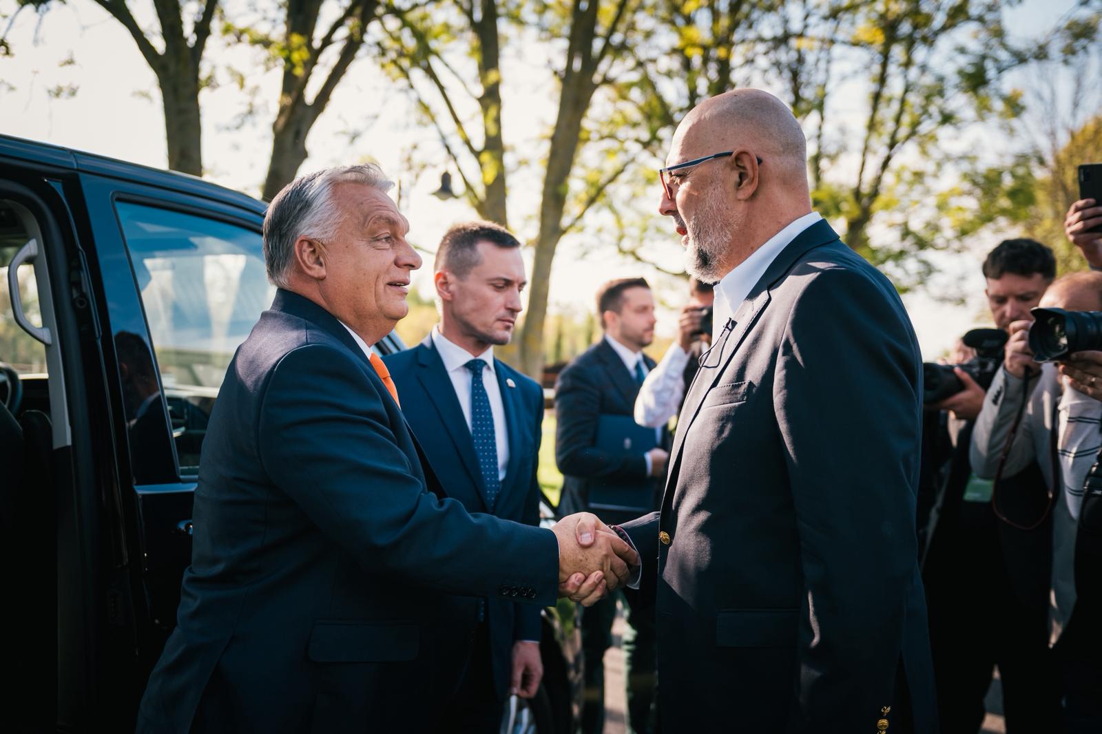 CTP: UDMR votează cu Putin