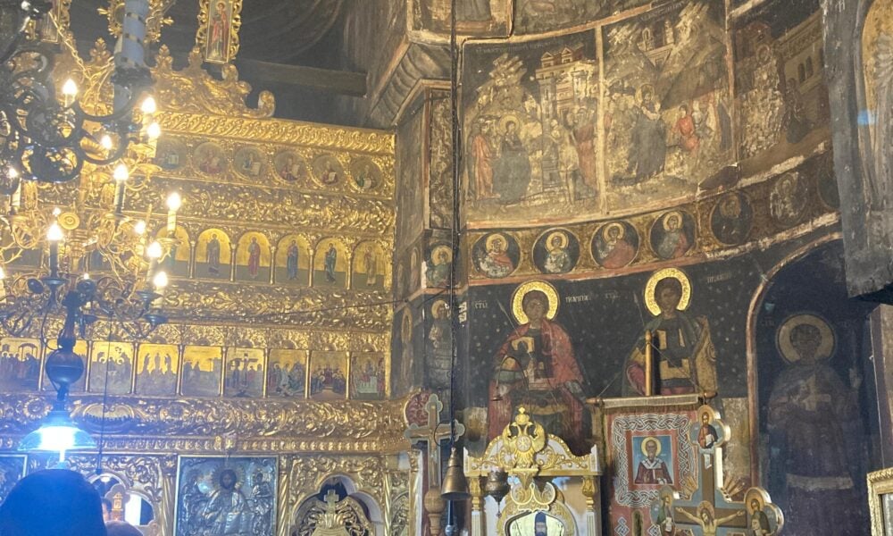 Bisericuța Sfinți. Trei secole de istorie, trei hramuri străvechi