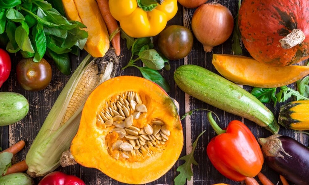 10 fructe și legume de toamnă pe care trebuie să le consumi sezonul acesta