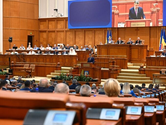 Cât cheltuie statul pentru a aduce parlamentarii la muncă. Ce este diurna de deplasare EXCLUSIV