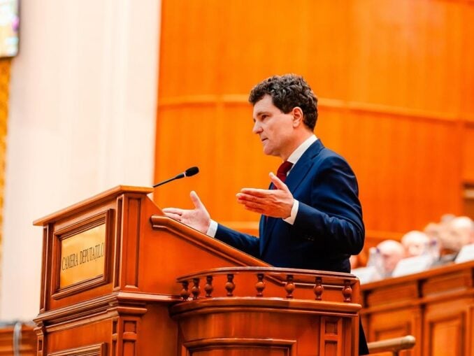 Nicușor Dan, înfrângere în Parlament. Senatul a respins obiecțiile pe Legea anti-extremism