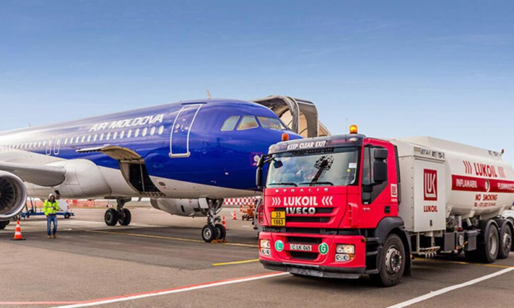 Activele Lukoil de la Aeroportul Chișinău, preluate de stat