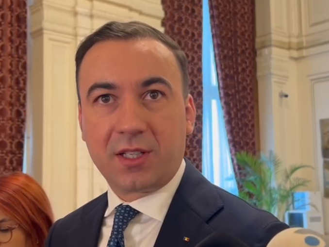 „Un joc de-a șoarecele și pisica” pentru căldura din București