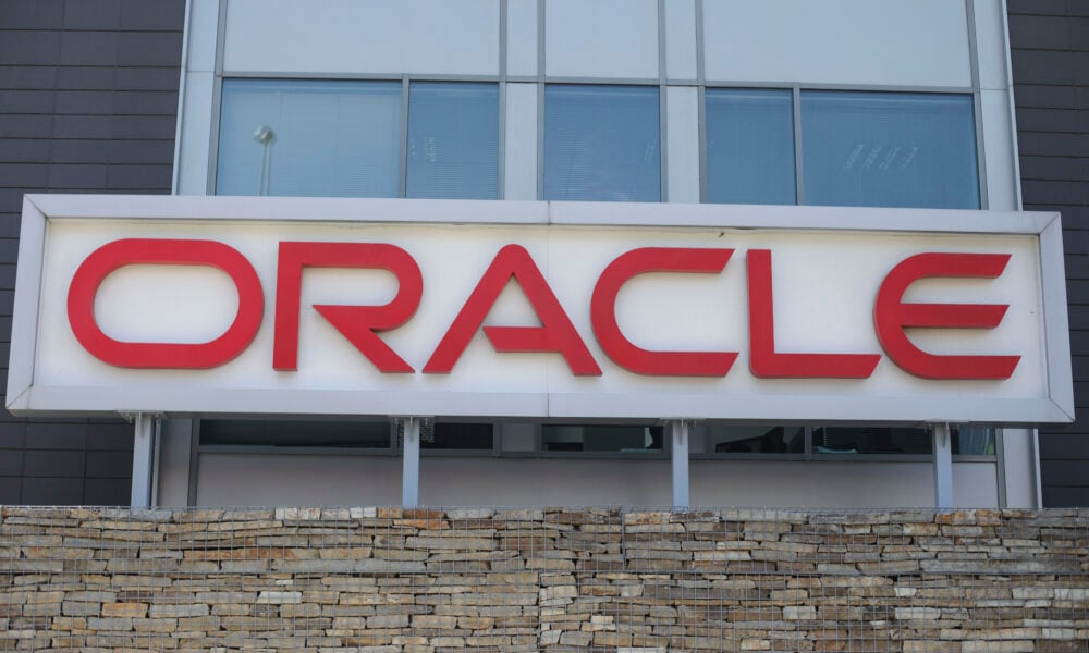 Concedieri în masă la un gigant IT din România. Angajații se mobilizează pe forumuri